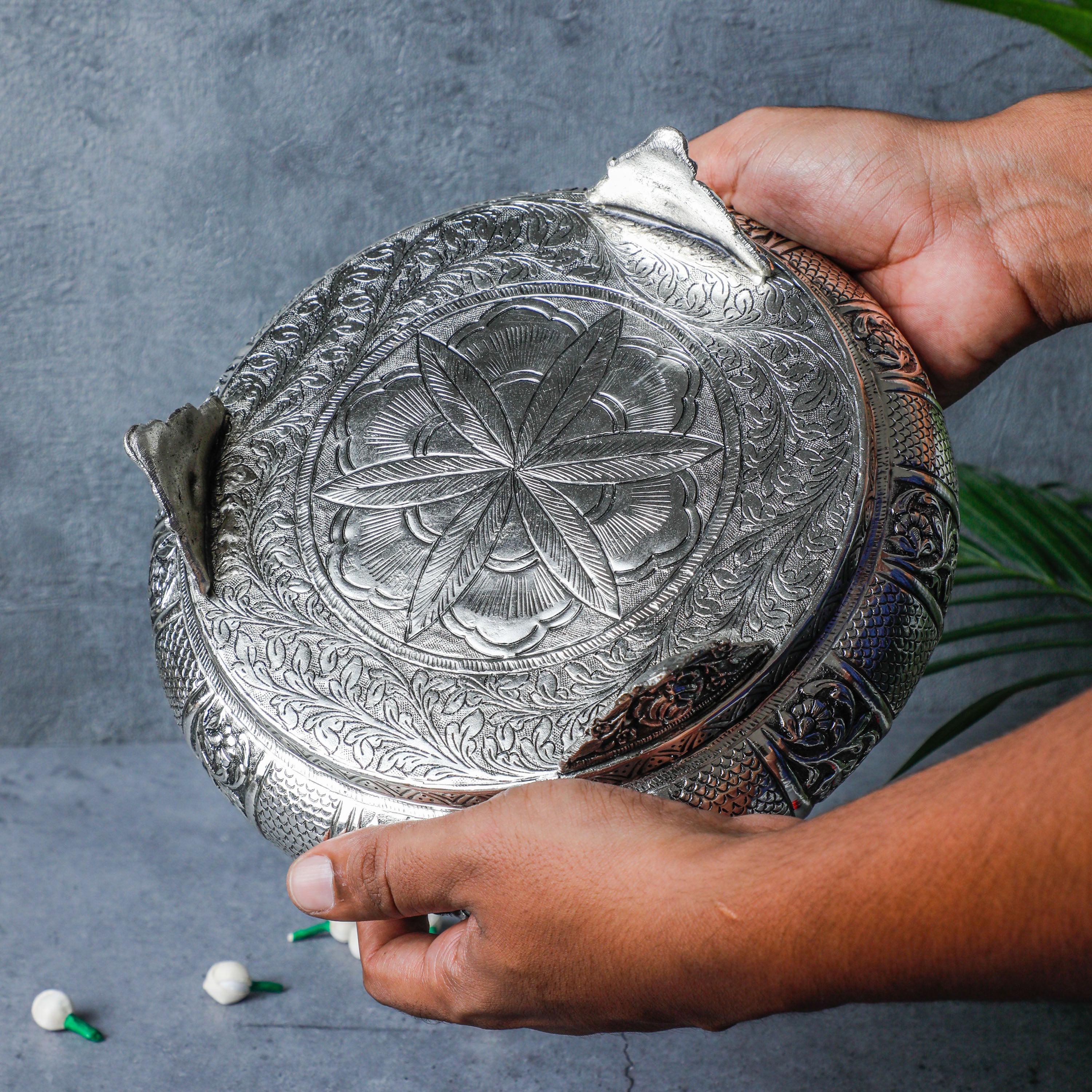 Urli is crafted by talented Indian artisans and it creates a beautiful and soothing ambience around it